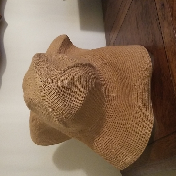 Old Navy Women’s Foldable Travel Wide Brim Hat - Picture 4 of 7
